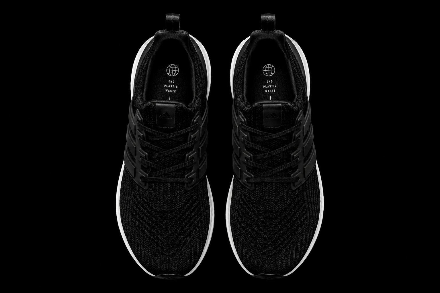 A-Boost Black/WhiteShoes